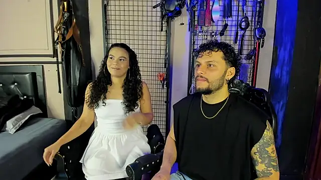 Twisted Fantasy online show from April 13, 3:23 am