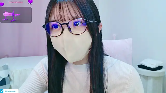 Snapshot of anchan_ chatting on May 15, 1:51 pm anchan online show from May 15, 1:51 pm