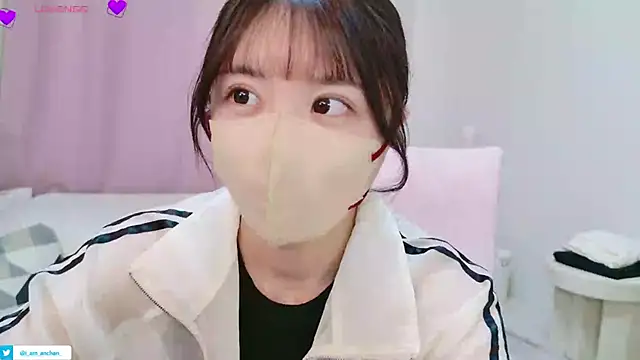 Snapshot of anchan_ chatting on May 16, 1:10 pm anchan online show from May 16, 1:10 pm