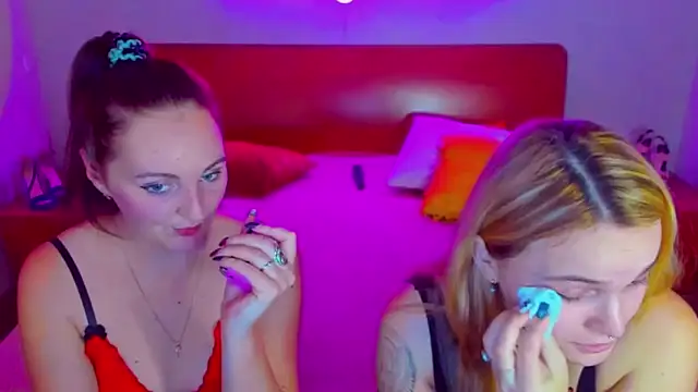 MagicEyess online show from December 27, 4:32 pm