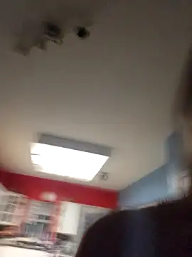 Snapshot of Lilmissvyx chatting on September 23, 1:52 am Lilmissvyx online show from September 23, 1:52 am