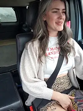 Lilmissvyx online show from February 17, 3:51 pm