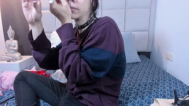 Hecatee 77 online show from February 14, 7:44 pm