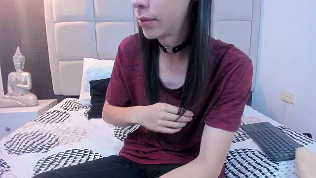 Hecatee 77 online show from March 18, 7:53 pm