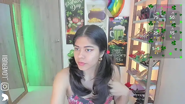 Snapshot of loverubii chatting on March 6, 5:26 am loverubii online show from March 6, 5:26 am
