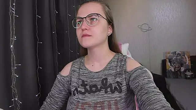 MissBrightShine online show from February 15, 11:08 am