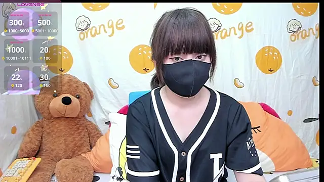 alonelove   online show from October 9, 2:42 am