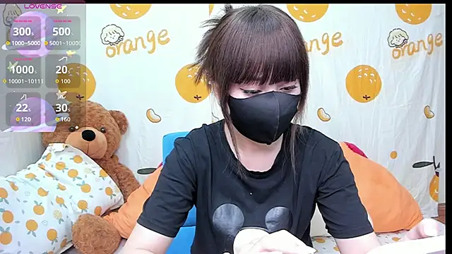 alonelove   online show from October 14, 2:45 am