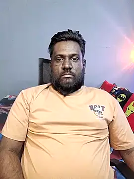 Rayansmith  online show from January 8, 1:57 pm