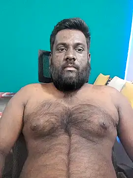 Rayansmith  online show from March 10, 11:59 am