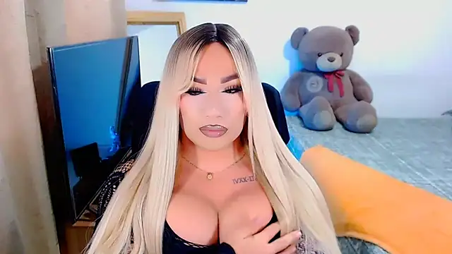 9InchsPunisherXXX online show from December 13, 9:30 pm