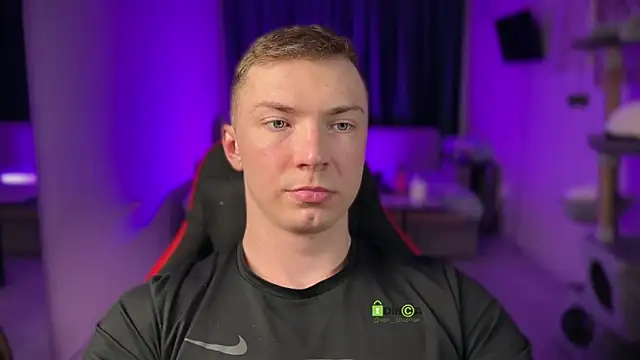 iron  chap online show from February 15, 8:49 pm