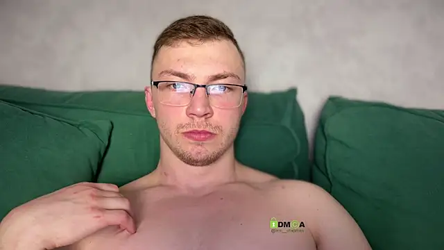 iron  chap online show from March 28, 12:21 am