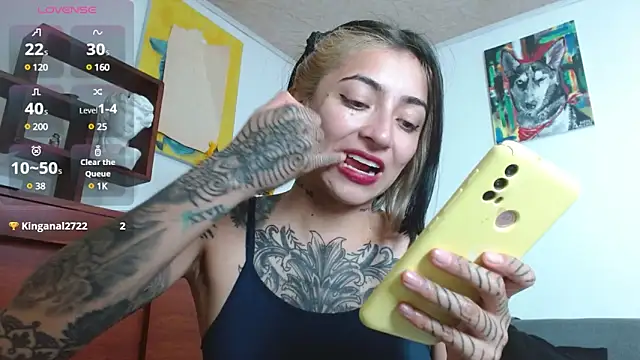 ZoeBakers  online show from February 4, 5:01 pm