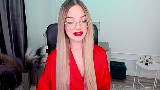 FloweryLove 1 online show from February 3, 7:31 pm