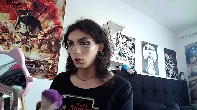 kiiler queen online show from March 15, 6:58 pm