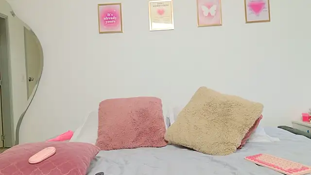 Mar 333 online show from February 28, 10:50 pm