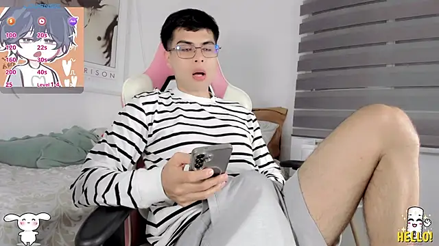 lucas cute online show from November 17, 7:19 pm