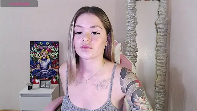 miaacatt online show from October 21, 11:22 am