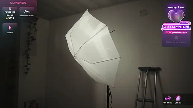 molly russell online show from January 29, 9:39 pm