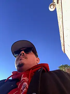 PeterGrandee online show from January 20, 4:55 pm