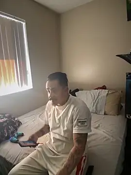 Snapshot of PeterGrandee chatting on September 15, 4:07 pm PeterGrandee online show from September 15, 4:07 pm