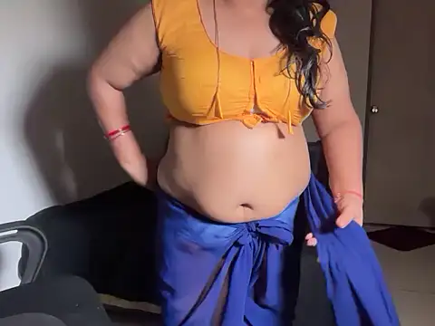 soniasharma0223 online show from April 10, 11:42 pm