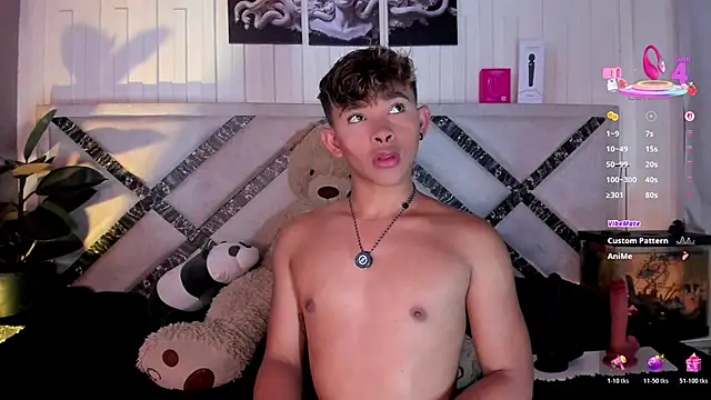 Austin connor  online show from December 4, 10:35 am