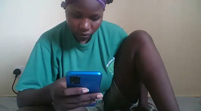 prettychic5 online show from December 27, 10:01 am