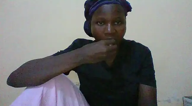 prettychic5 online show from January 28, 3:46 pm