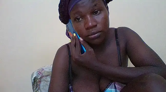 prettychic5 online show from January 31, 1:12 pm