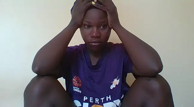 prettychic5 online show from February 2, 5:42 am