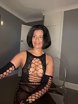 RoseMelanie online show from March 20, 6:30 am