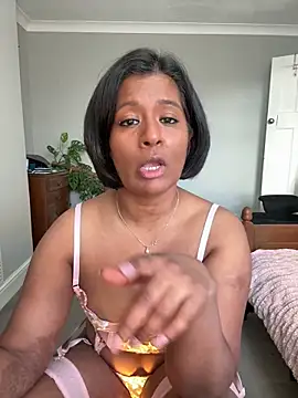 RoseMelanie online show from February 26, 8:02 am