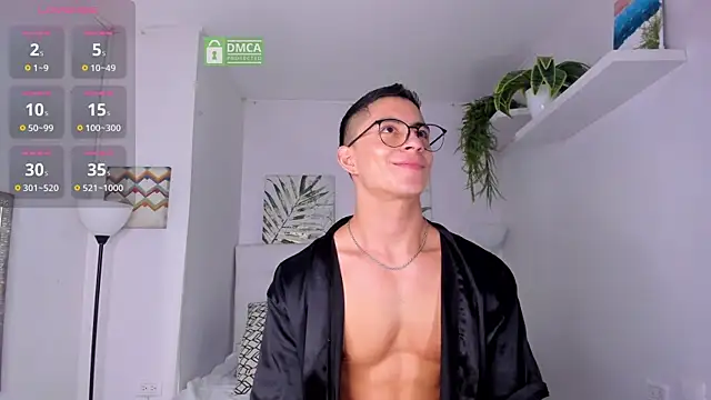 Snapshot of Matty_Adams chatting on March 13, 7:06 pm Matty Adams online show from March 13, 7:06 pm