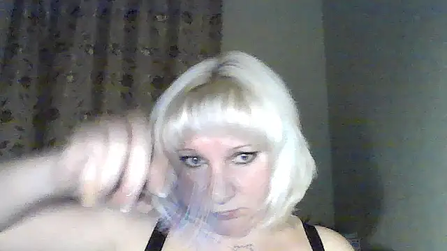 MeilomaWesa online show from December 3, 7:12 pm