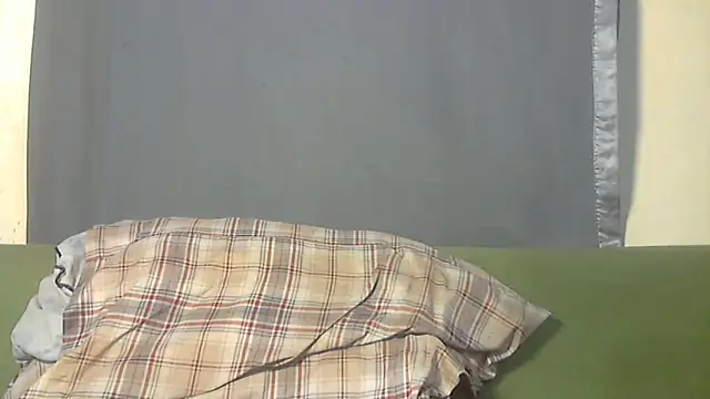 Snapshot of BIGDICKMULLAH chatting on February 13, 12:12 pm BIGDICKMULLAH online show from February 13, 12:12 pm