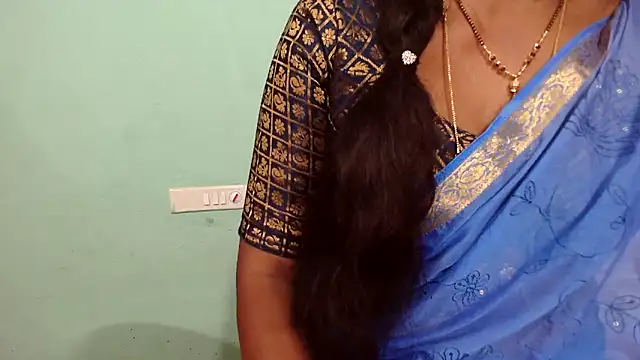 shrutitelugu69 online show from March 2, 1:18 pm