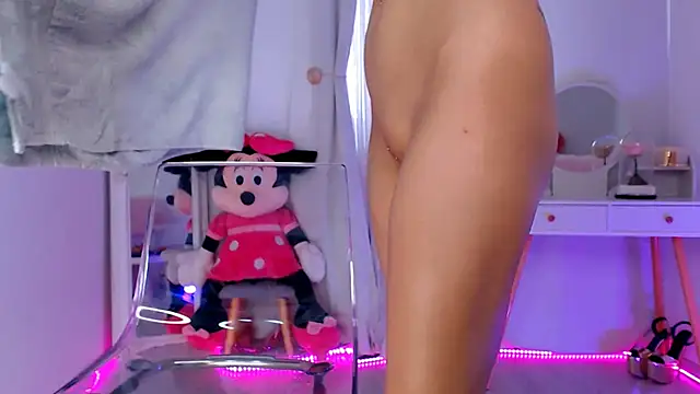 Snapshot of yuukenzi chatting on March 14, 12:51 pm yuukenzi online show from March 14, 12:51 pm