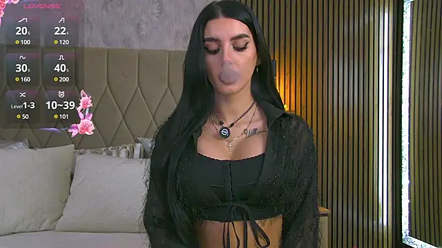 AmyBlair online show from February 18, 7:10 am