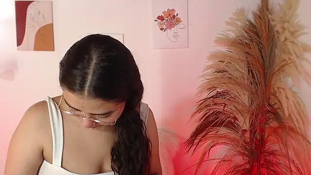  Kim  M online show from September 13, 11:54 am