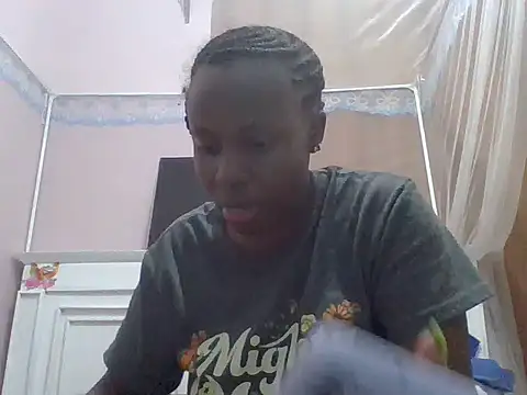 Snapshot of sweet-fancy chatting on July 4, 8:42 am sweet-fancy online show from July 4, 8:42 am