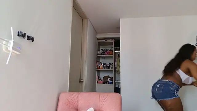 hanarousse online show from October 22, 1:44 pm