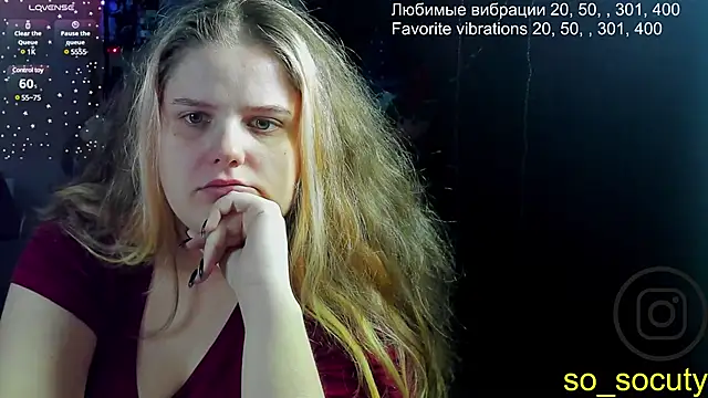 Snapshot of so_cute777 chatting on February 25, 2:03 am so cute777 online show from February 25, 2:03 am