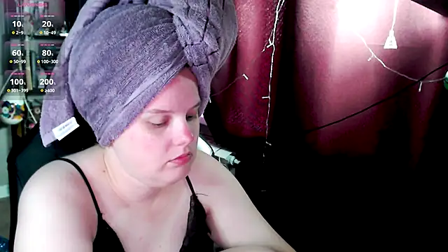 Snapshot of so_cute777 chatting on September 11, 1:55 pm so cute777 online show from September 11, 1:55 pm