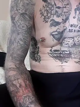 PIercingBoy38 online show from March 7, 1:40 pm