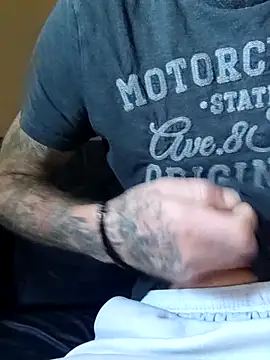 PIercingBoy38 online show from September 24, 1:47 pm