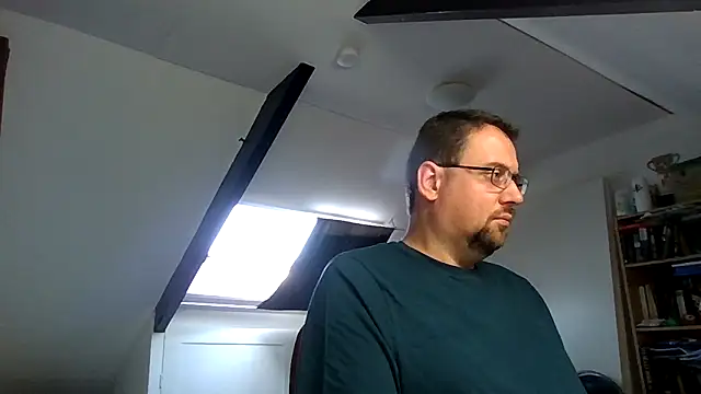 rdewaard81 online show from September 19, 9:11 am