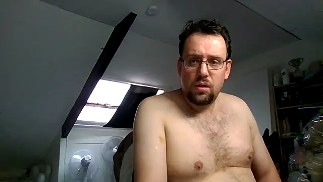 rdewaard81 online show from November 28, 10:51 am