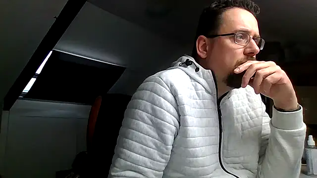 rdewaard81 online show from January 15, 1:26 pm